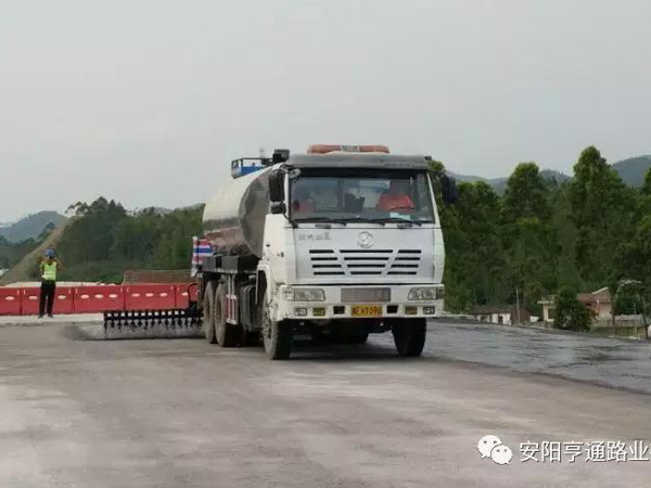 中秋月圓，亨通有您路更遠(yuǎn)！